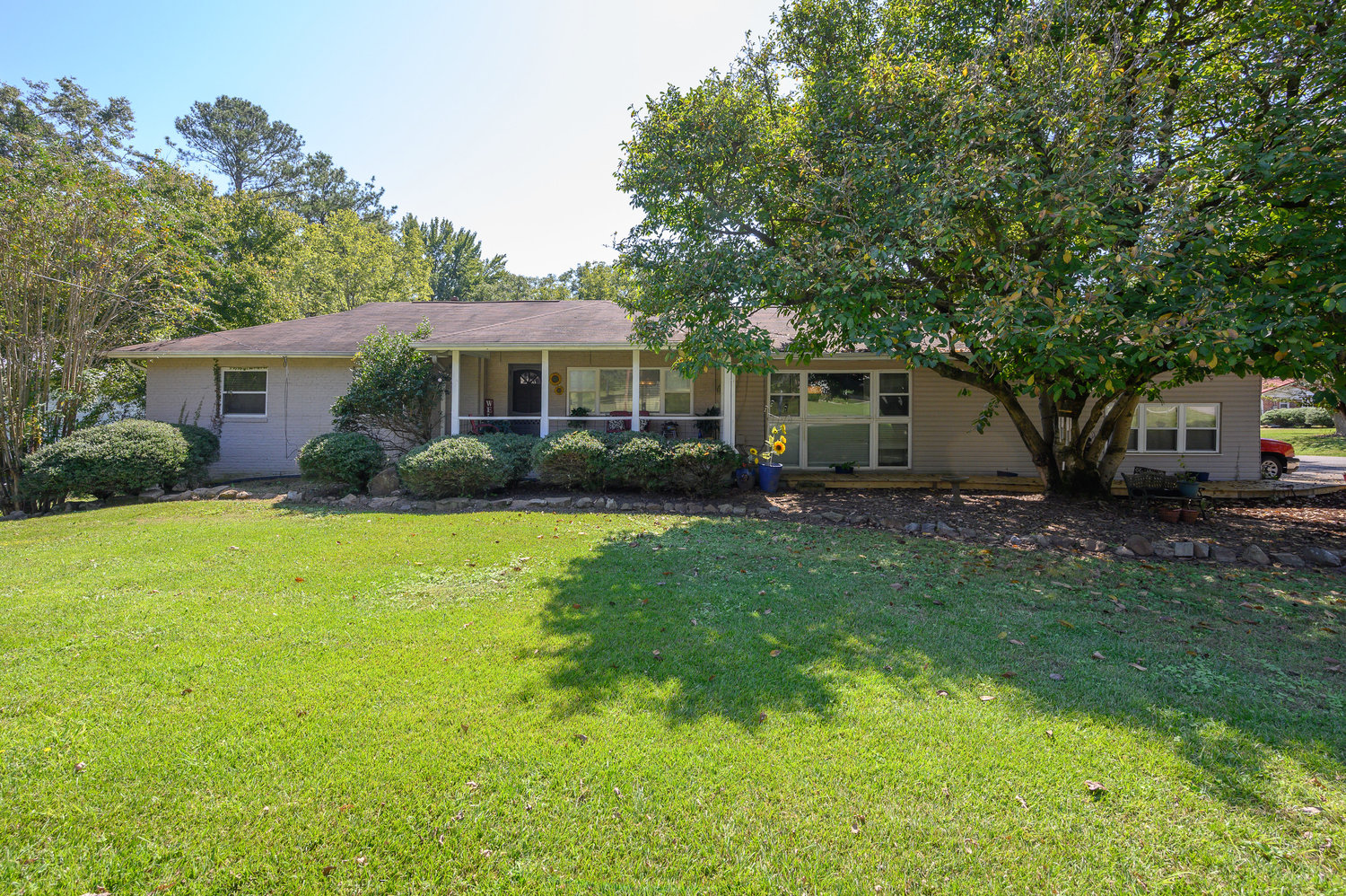 Virtual Tour of Birmingham Metro Real Estate Listing For Sale | 5390 Charles Hamilton Road, McCalla, AL 35111