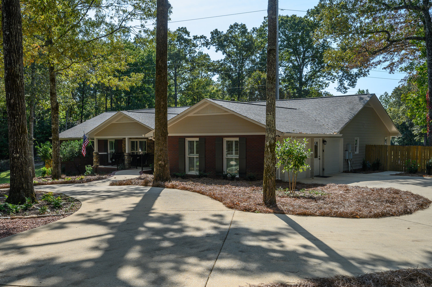 Virtual Tour of Birmingham Metro Real Estate Listing For Sale | 830 Valley View Road, Indian Springs, AL 35124